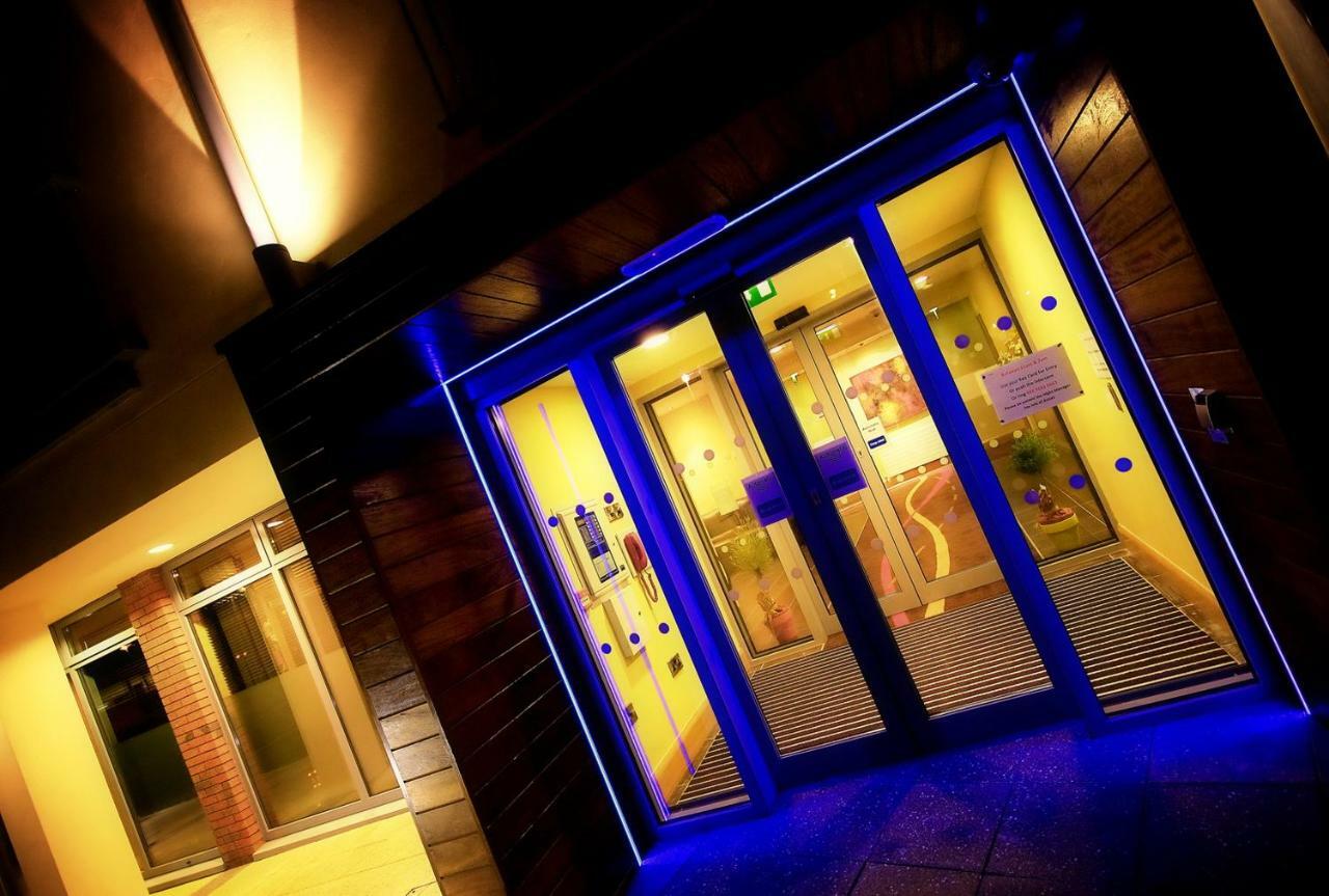 Belmore Court & Motel Enniskillen Exterior photo